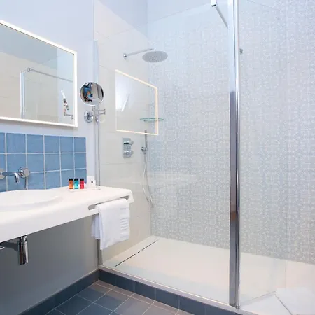 Varentia Villa *